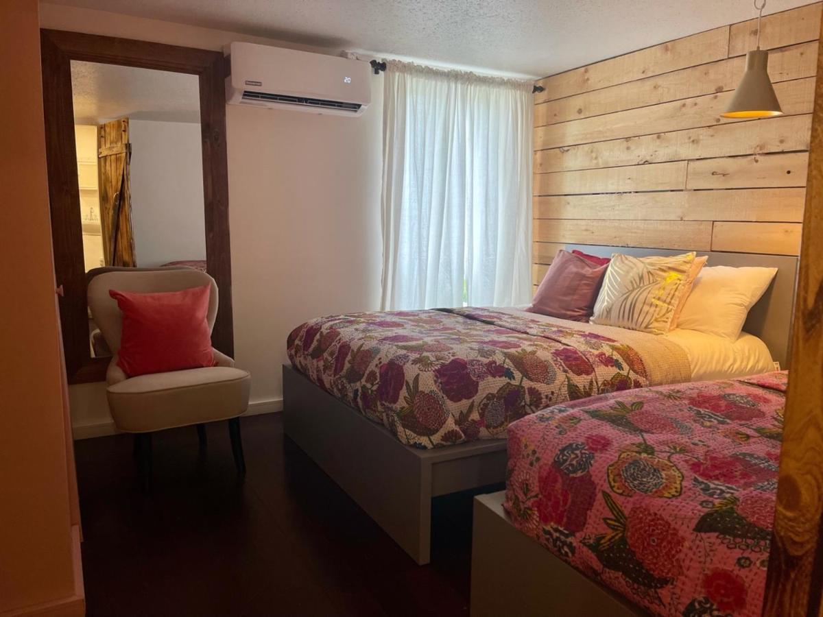 Jaune Hotel-Boutique Saint-Gédéon 外观 照片