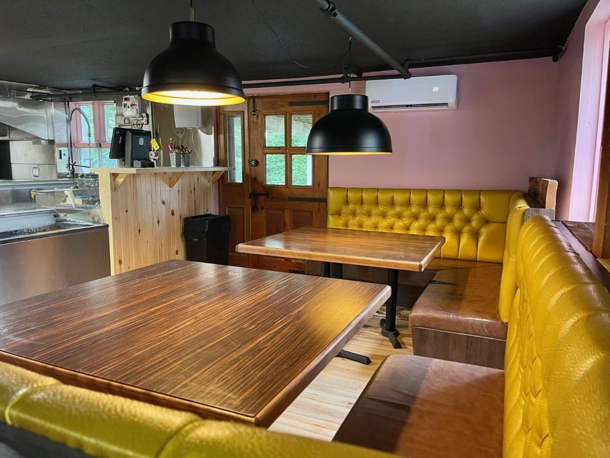 Jaune Hotel-Boutique Saint-Gédéon 外观 照片